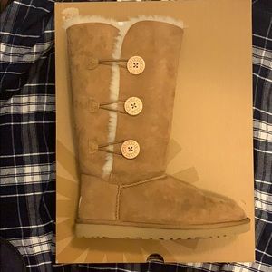 Ugg Australia Bailey Button Triplet